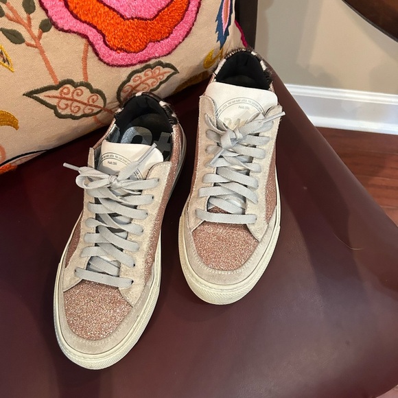 P448 Italian made sneakers, 39. Like new condition. Rose gold w/ leopard accent. - Picture 2 of 6